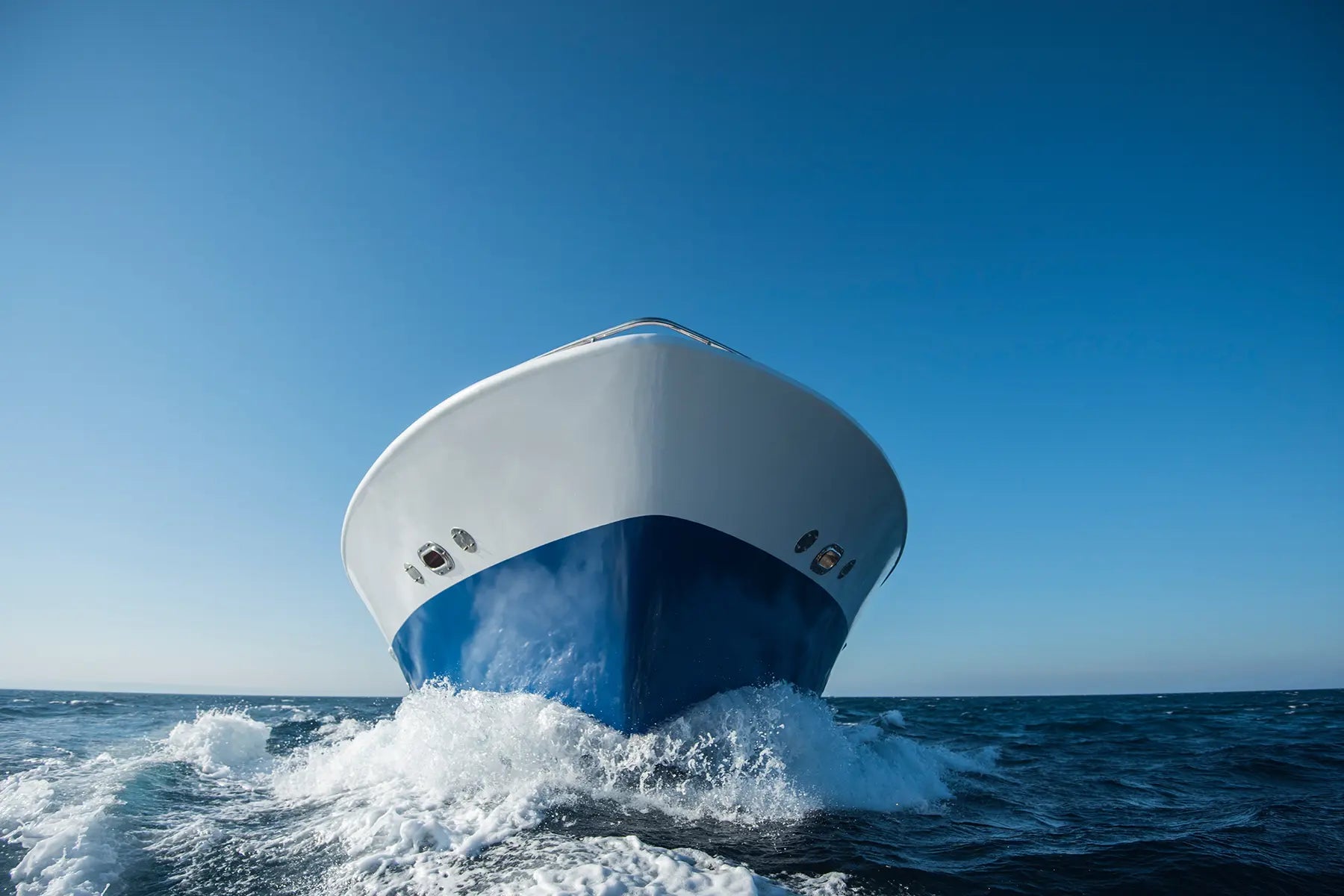 Everhold Adhesives for Boat Professionals