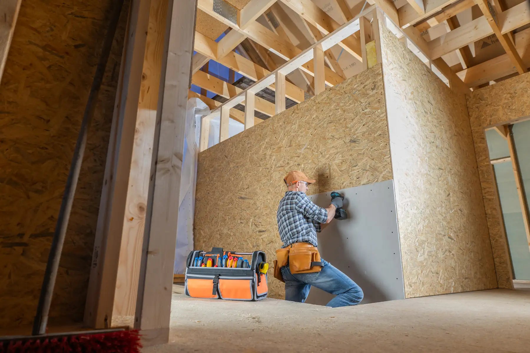 Solvent Based Adhesives for Building Applications
